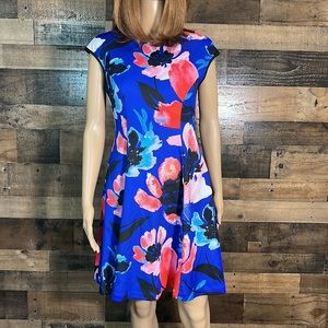 🟣Vince Camuto Floral Dress